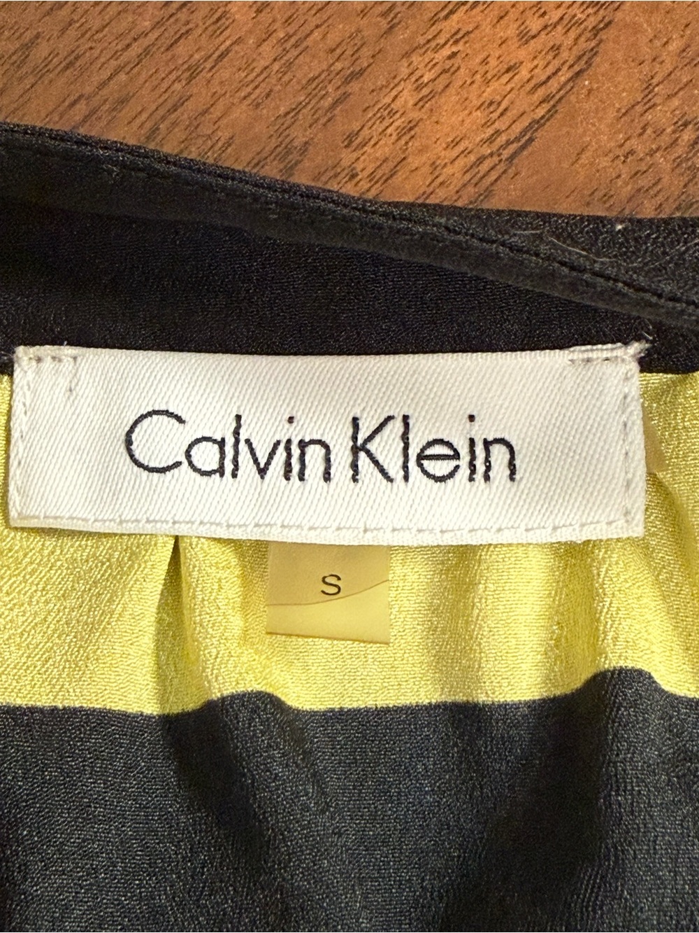 Calvin Klein Blue Yellow Stripe Snake Print Button Blouse Top Small EUC - Picture 8 of 10